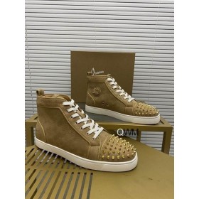 Christian Louboutin Lou Spikar Orlato Platt Höga Top Sneakers Veau Velours Beige
