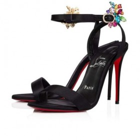 Christian Louboutin Sandaler Goldie Joli 100 mm Svart/lin Svart Crepe Satin