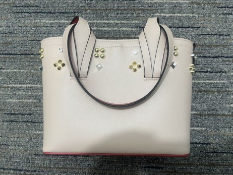 Christian Louboutin Cabata Doğu Batı Tote Çanta Dana Derisi Çıplak