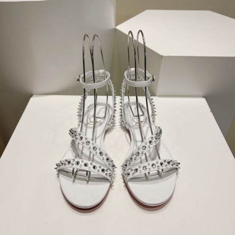 Christian Louboutin Mafaldina Düz Sandalet Nappa Deri Beyaz