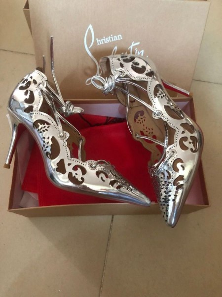 Christian Louboutin Impera Lasercut Metalik Deri Gümüş Pompalar