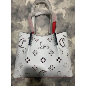 Christian Louboutin Cabarock Sivri Tote Pürüzsüz Dana Derisi Loubinthesky Delikli Beyaz