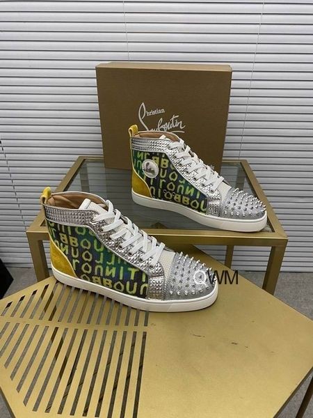 Christian Louboutin Louis Pico de Alta-top Sneakers Suede y Malla Tapizados Brillaba el Logotipo de la Impresión de la Lona