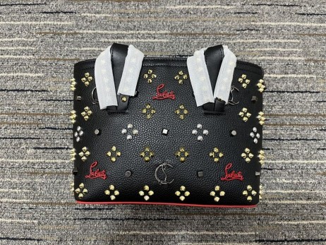 Christian Louboutin Cabata Bolso Adornado Picos De Cuero De Becerro Negro