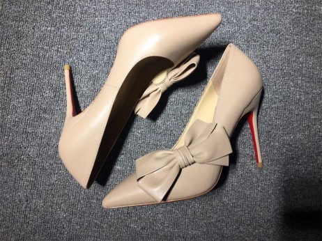 Christian Louboutin Madame Menodo Bombas de 100 mm W Arco de Cuero de Napa Desnudo