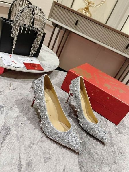 Christian Louboutin Pigalili Popurrí De Strass Bombas De Glitter Plata