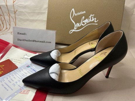 Christian Louboutin Bombas Iriza 85 mm de Cuero Negro