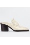 Bottega Veneta Mulas Blancas De Cocodrilo En Relieve De Cuero De Zapatos Bottega Veneta