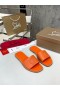 Christian Louboutin CL Mula de Cuero de Becerro de color Naranja Zapatos de Christian Louboutin