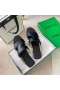 Bottega Veneta De La Banda De Diapositivas Negro De Piel De Cordero Bottega Veneta Diapositivas