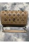 Christian Louboutin Paloma Picos De Cuero Adornado Bolso De Embrague NudeChristian Louboutin