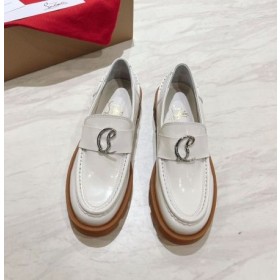 Christian Louboutin CL Moc Lug Mocasines de Cuero de Becerro Blanco