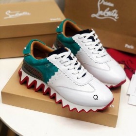 Christian Louboutin Loubishark Zapatillas de Gamuza y piel de Becerro Blanco Azul