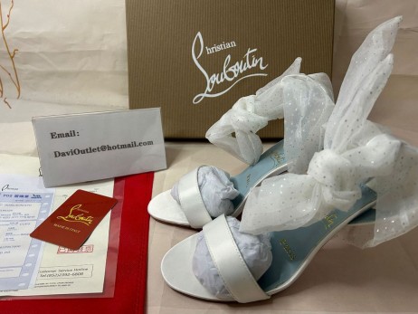 Christian Louboutin Sandály Du Desert 100 mm Slonová kost/bílá-sv/lin Modrý Krep Satén