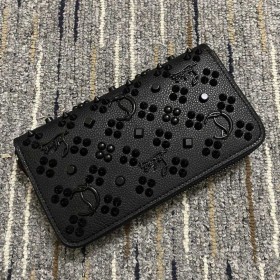 Christian Louboutin Panettone Wallet-Kornet Kalv læder og Piggene Loubinthesky Sort