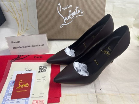 Christian Louboutin Pumps van Kate 85 mm Nappaleer Koffie