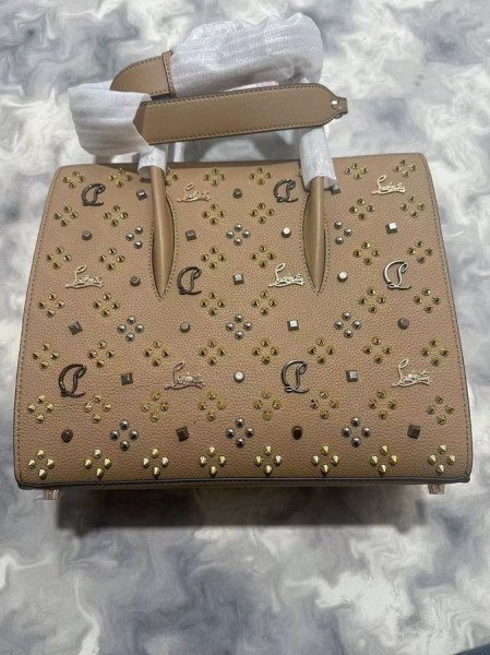 Christian Louboutin Paloma Medium Bovenste Handgreep Tas Kalf en Spikes Loubinthesky Khaki