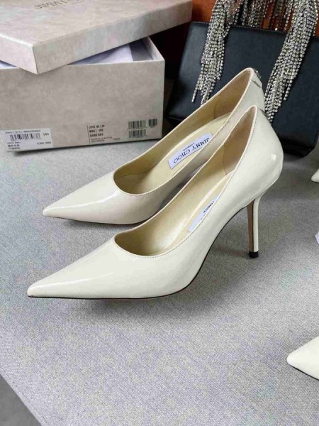 Jimmy Choo Liefde 85 Kalf Lederen Pompen JC Embleem Beige