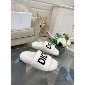 Dior Dia ' S Geborduurde Katoenen Witte Shearling