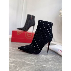 Christian Louboutin Dus Kate Buit Pluim enkellaarsjes 100mm Suède Zwart