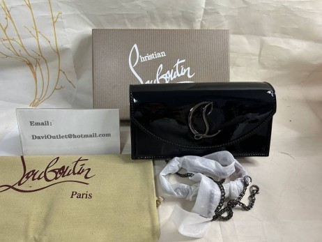 Christian Louboutin Loubi54 Patent Nahka Clutch Laukku Musta Christian Louboutin Laukut