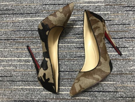 Christian Louboutin Pigalle Pumput 100mm Kangas Naamiointi CL Pumput
