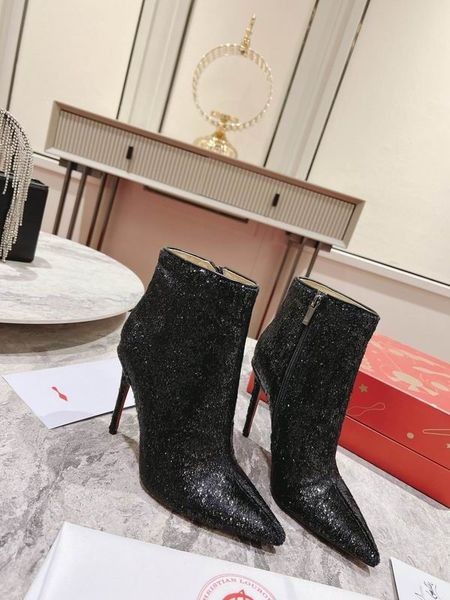 Christian Louboutin Joten Kate Booty nilkkasaappaat 100mm Veluuri Papillon Musta