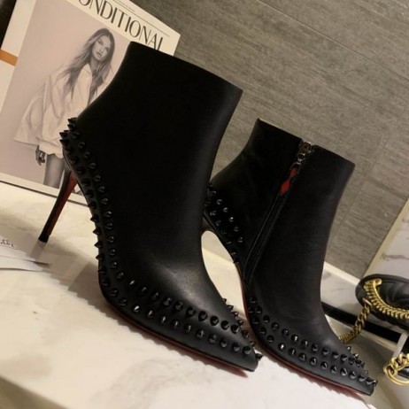 Christian Louboutin Stephen Nilkan Saappaat 100mm Calfskin Piikkejä Musta