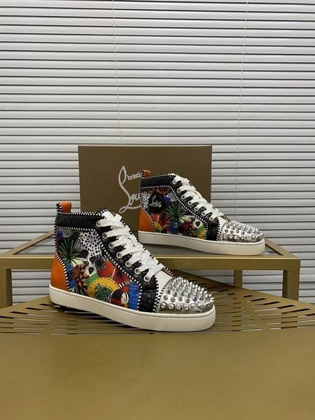 Christian Louboutin Lou Piikkejä Orlato Flat Lenkkarit Monivärinen Christian Louboutin Kengät