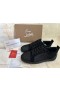 Christian Louboutin Hauskaa Louis Junior Miesten Matala-top Lenkkarit Veau Velours Musta