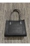 Christian Louboutin Vierelläni Tote Laukku Rakeinen Vasikka Nahkaa Musta Christian Louboutin