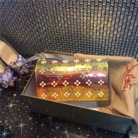 Christian Louboutin Gold/Laser Vasikka Rajat Kehon Laukku