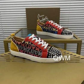 Christian Louboutin Louis Junior Spikes Orlato Flat Lenkkarit Mokka-ja Nahka-Multi