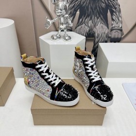 Christian Louboutin Lou Piikkejä Korkea-top Lenkkarit Patentti-Nahka Monivärinen
