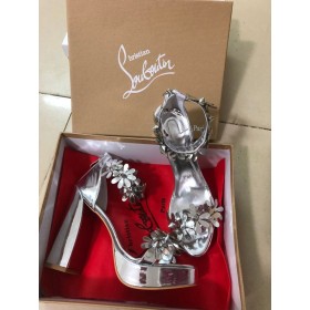 Christian Louboutin Daisy Piikkejä Alta Pumput 130mm Metallinen Nahka Hopea