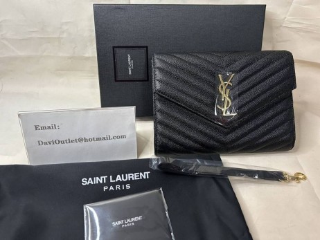 Saint Laurent Monogramme D'Embrayage Noir En Cuir Grainé Saint Laurent Sacs