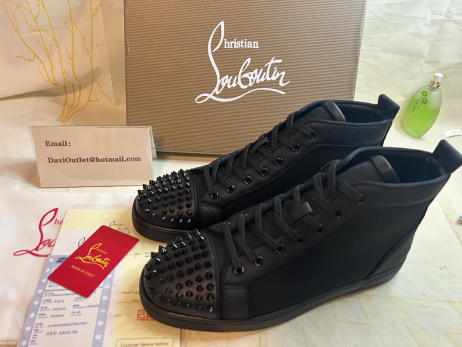 Christian Louboutin High Top VarsiLou Spikes Veau Noir