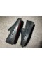 Christian Louboutin Pik Boat Spikes Slip-on, Baskets en Cuir de Veau Noir