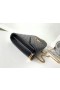 Saint Laurent WOC Monogramme de la Chaîne porte-monnaie en Cuir Noir Saint Laurent Sacs