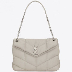 Saint Laurent, Loulou Inhalateur Petit Sac Blanc En Cuir D'Agneau Saint Laurent Sacs