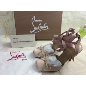 Christian Louboutin Casse Dentelle 100Mm Strappy Pompes en Crêpe de Satin Blush