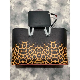 Christian Louboutin East West Cabata Fourre-Tout En Cuir De Veau Se Dégrader Leopard Print Spikes Christian Louboutin Sacs