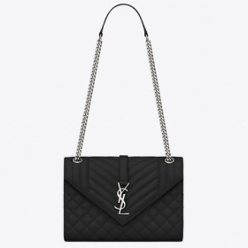 Saint Laurent Moyen De L'Enveloppe Sac Noir En Cuir Grainé