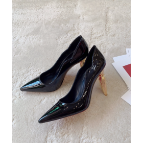 Christian Louboutin Lipchick Pumps 100mm Patent Leather Black