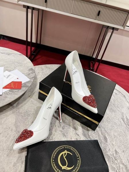 Christian Louboutin ich Liebe Kate Pumps mit Kristall Strass Herz Nappa White CL Schuhe