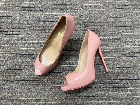 Christian Louboutin New Very Prive Pumpen 120mm Patent Leder Rosa