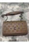 Christian Louboutin Paloma Clutch-Kalb-Leder und Spikes-Kaffee
