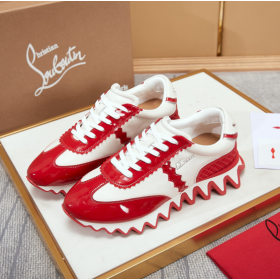 Christian Louboutin Männer Loubishark Sneakers Patent Leder Rot