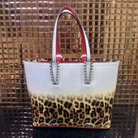 Christian Louboutin Ost-West-Cabata Tote Kalbsleder Verschlechtern, Leopard Print Spikes
