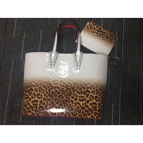 Christian Louboutin Cabata Ανατολής-Δύσης Leopard Λευκό Tote Τσάντα Christian Louboutin Τσάντες